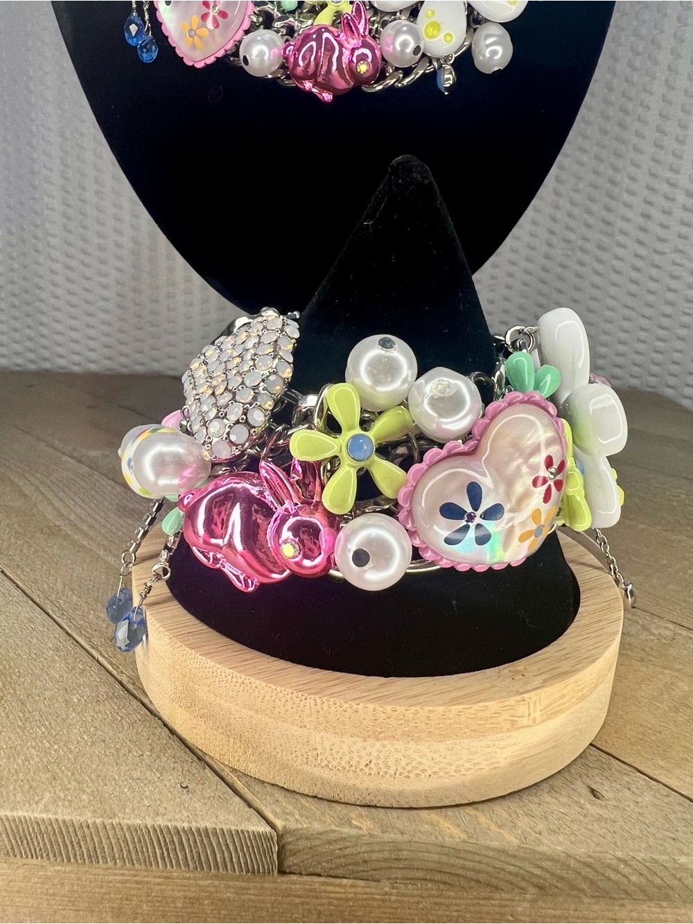 Betsey Johnson Hop To It Jewelry Bundle!! - Picture 3 of 4